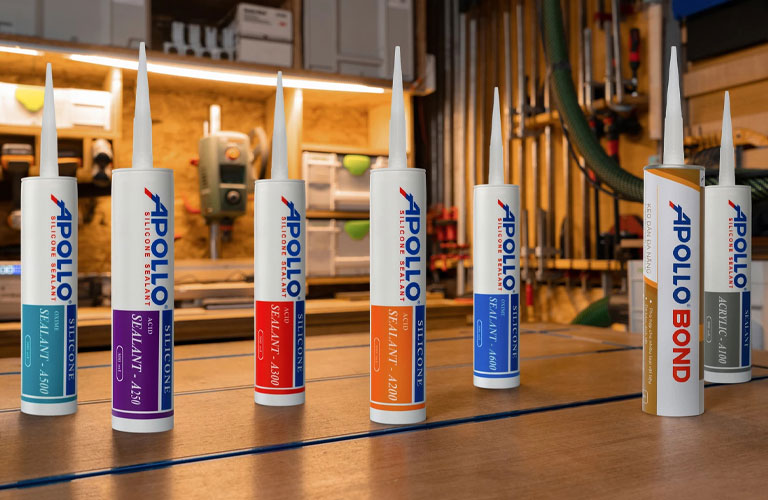 Keo Silicone là loại keo gốc siloxane, thường có dạng gel hoặc lỏng, nổi bật với khả năng đàn hồi cao và kháng nước tốt.