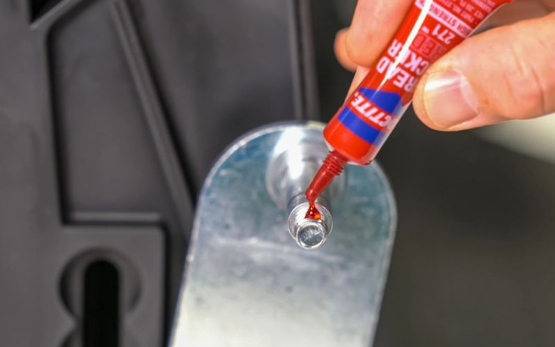 Bôi keo đúng cách giúp gia tăng hiệu quả và thời gian kết dính